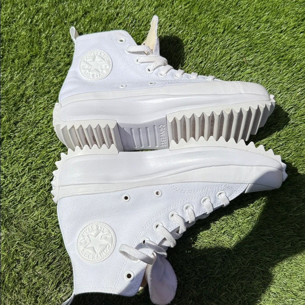 Classic High-Top Canvas Sneakers in White Size 9